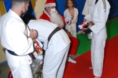 61bae6ff58230_PereNoel2021JUDO71