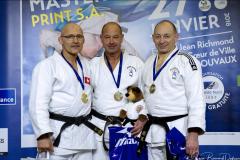 5a7742ed0954d_podiumThierry